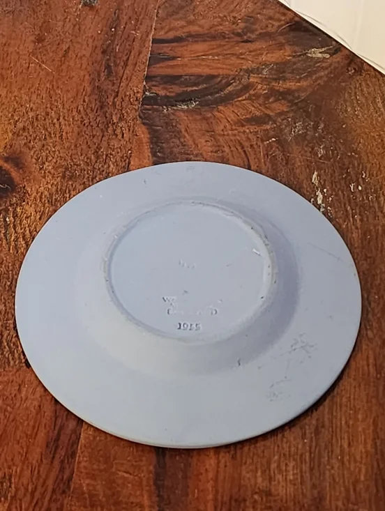 WEDGWOOD Jasperware 3.5" Blue & White Small Round Ashtray 1955 Made in England - Picture 4 of 5